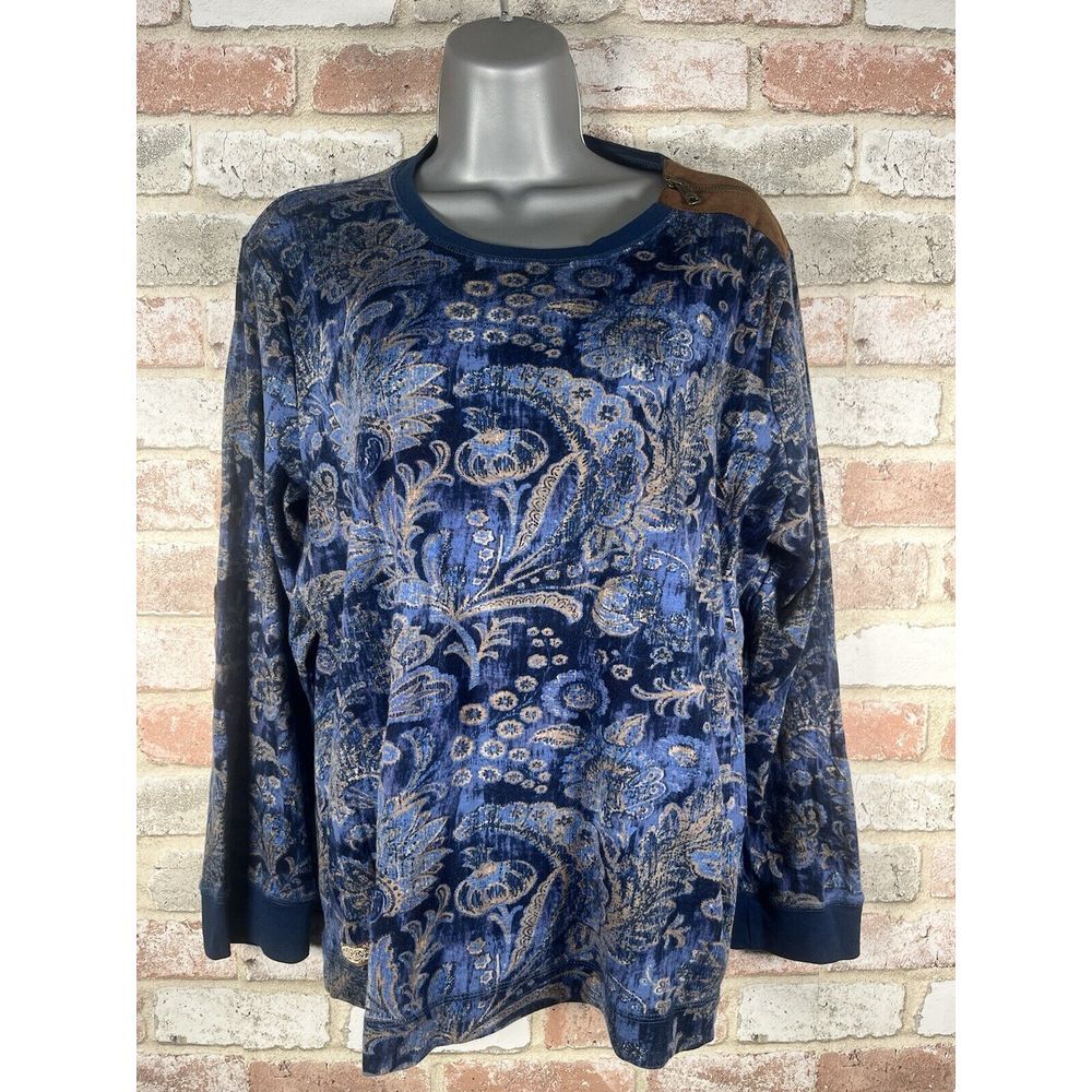 Vintage Ralph Lauren 1967 logo tag. Long sleeve faux‎ suede trim 2XL